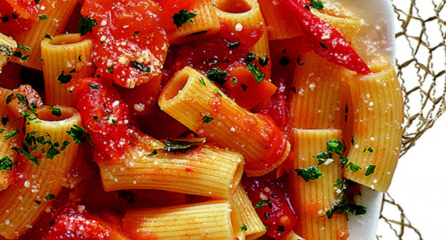 Rigatoni al pomodoro