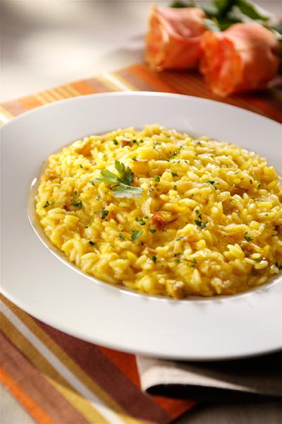 Risotto mit Spargel, Bauchspeck und Safran