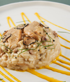 RISOTTO CON PORCINI, SALSICCIA E TARTUFO