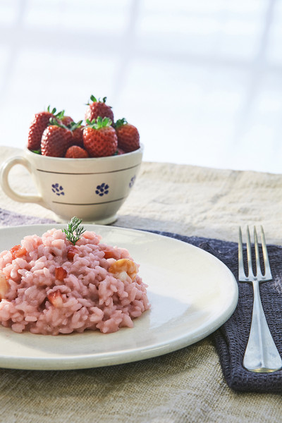 Risotto  with prawns and strawberries