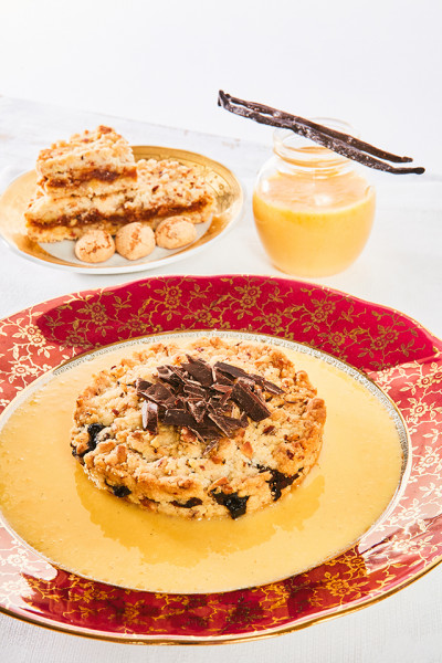 Sbrisolona ripiena con cioccolato e castagne
