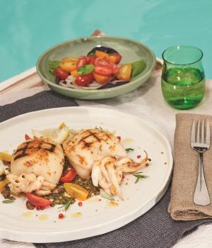 SEPPIA ALLA GRIGLIA CON SALSA VERDE AROMATIZZATA