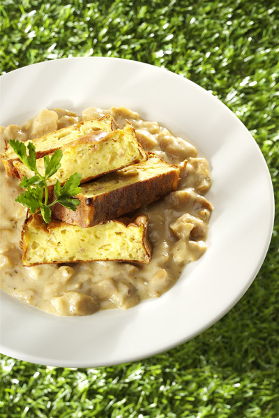 SFORMATO DI PATATE E SPECK CON SALSA AI PORCINI
