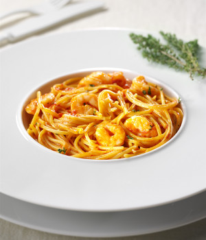 Spaghetti with Prawns and Pepper Sauce