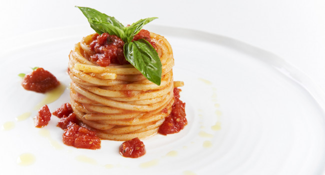 SPAGHETTONI CON POMODORINA