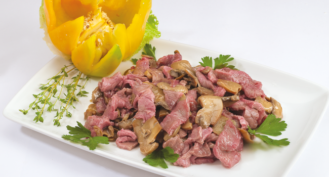 STRACCETTI CON FUNGHI PRATAIOLI