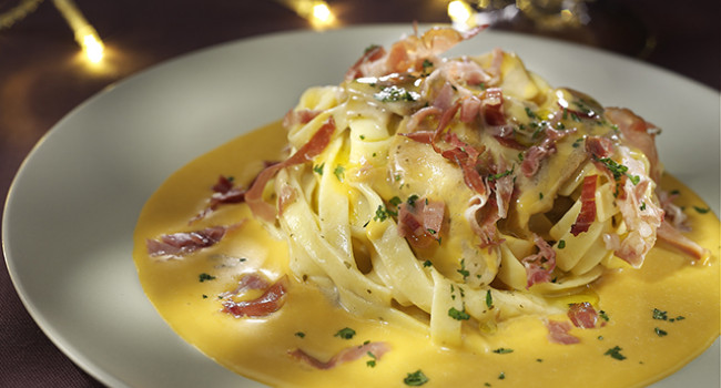 TAGLIATELLE AI PORCINI IN CREMA DI ZUCCA