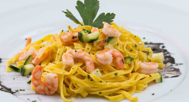 Tagliatelle with Prawns and Courgettes