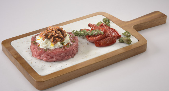 BEEF TARTARE WITH BURRATA AND SALSADORO VEGETABLE SAUCE