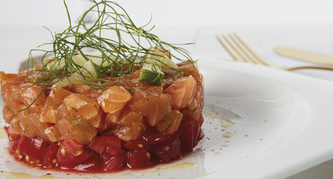 Tartare di salmone all'aneto