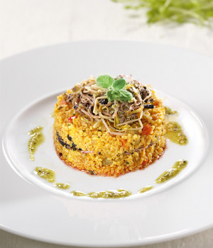 Little timbale of bulgur wheat and beansprouts