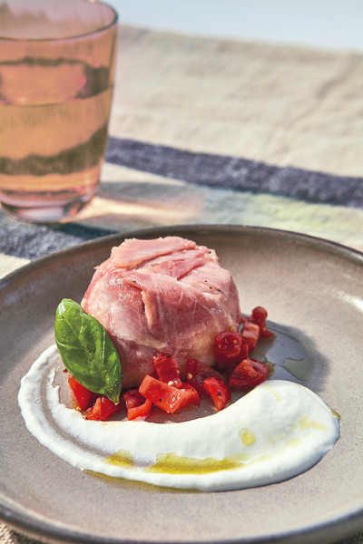 Timballo di Zucchine con Burrata e Pomodorini