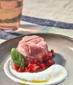 Timballo di Zucchine con Burrata e Pomodorini