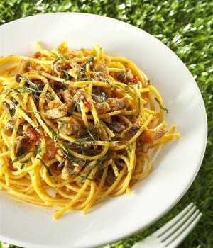 TONNARELLI CON MELANZANE, SPADA E MENTUCCIA