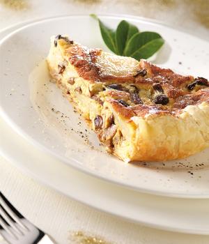 Torta salata con funghi, patate e pecorino