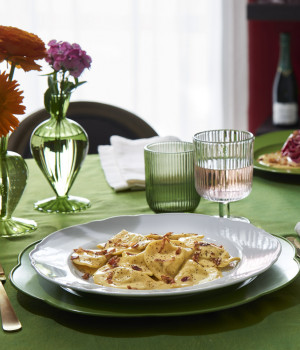 TORTELLI RIPIENI AI CARCIOFI CON CARBONARA E GUANCIALE