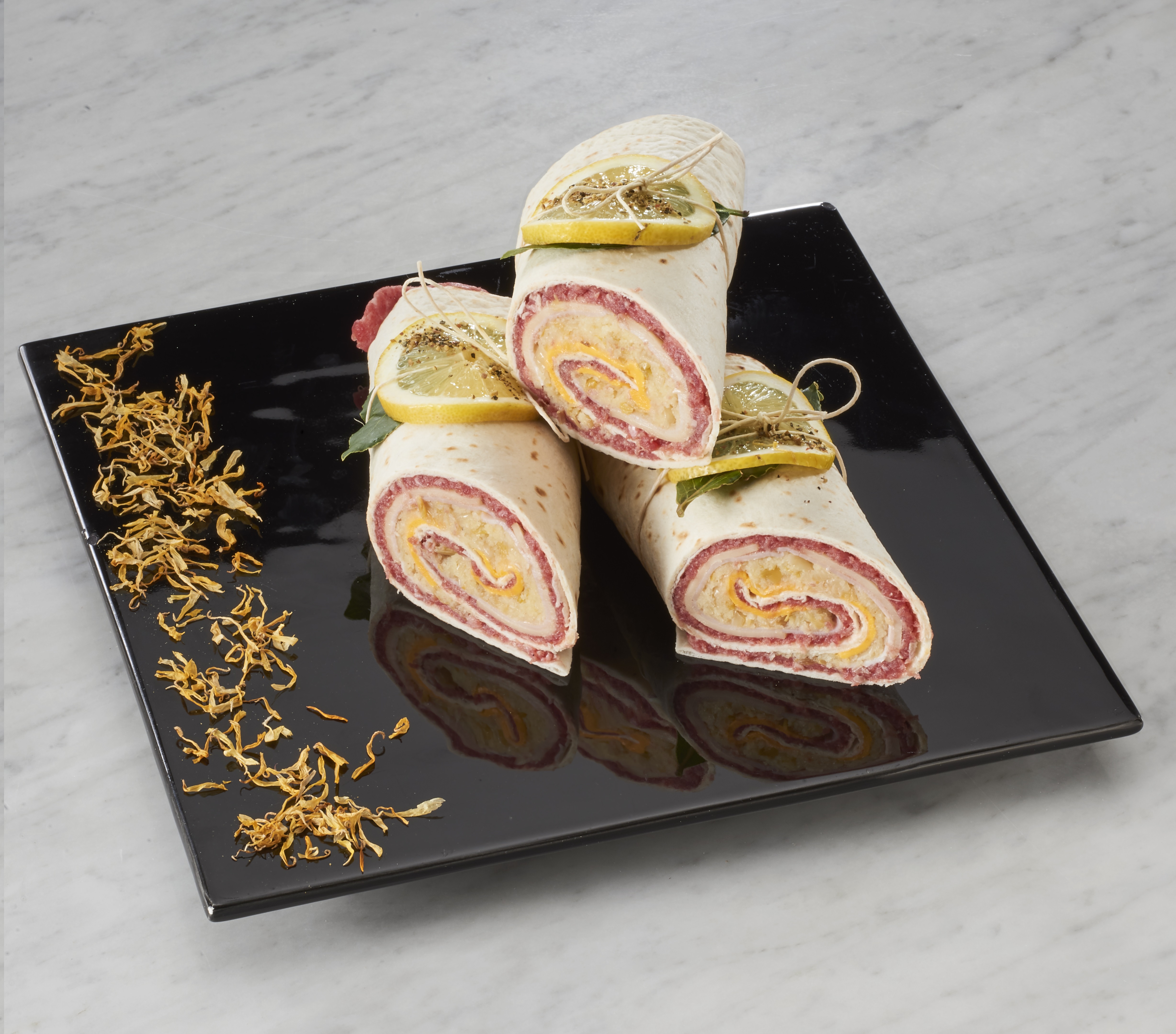 TORTILLAS PORRO E PROVOLA AFFUMICATA