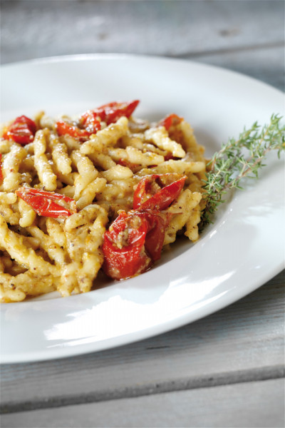 Trofie al pesto ai pistacchi e dorati