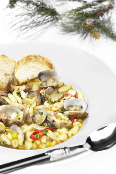 Cavatelli pasta soup with clams and cannellini beans